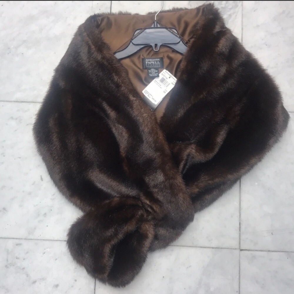 COPY - Adrianna Papell Evening Essential mink color wrap
